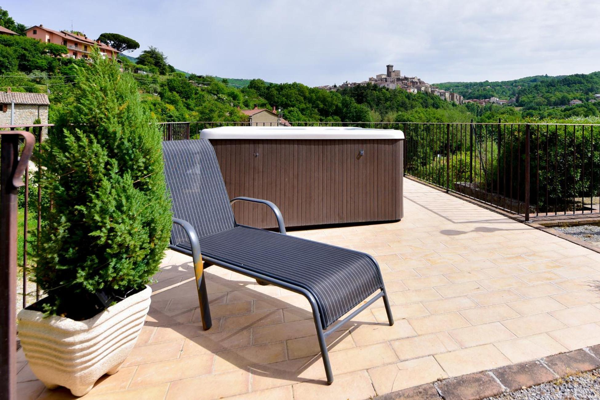 Agriturismo Castello Delle Fornaci - Private Jacuzzi Arcidosso Kültér fotó